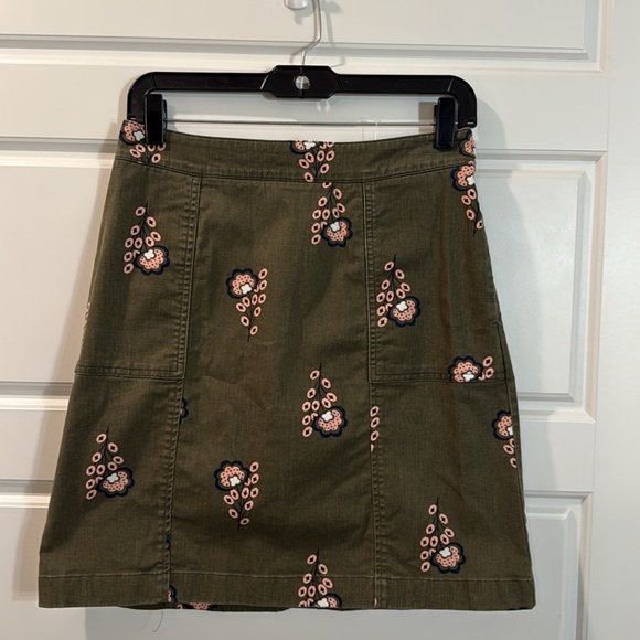 BODEN Helena Green Floral Chino Skirt - Picture 4 of 6